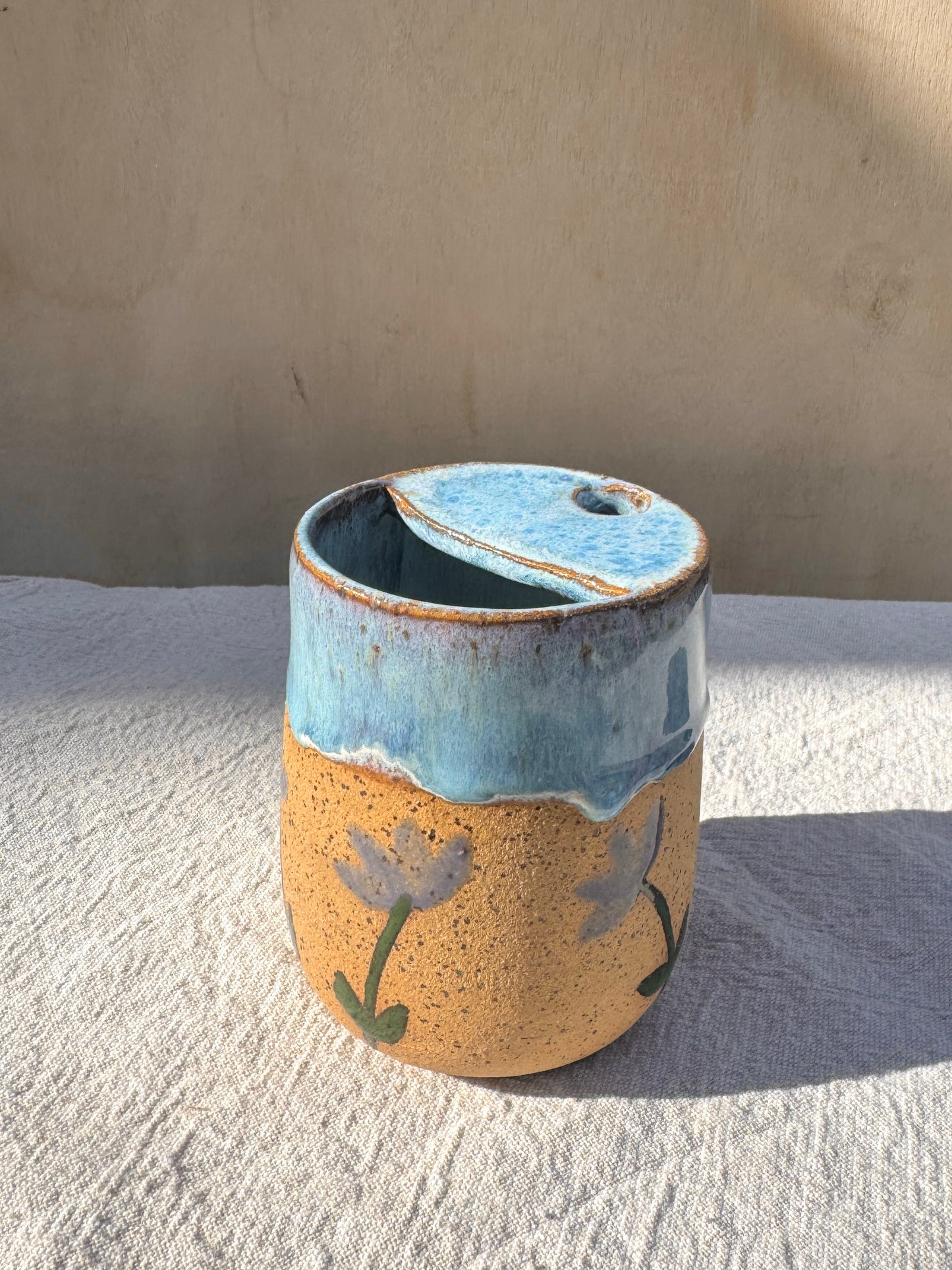 To go mug