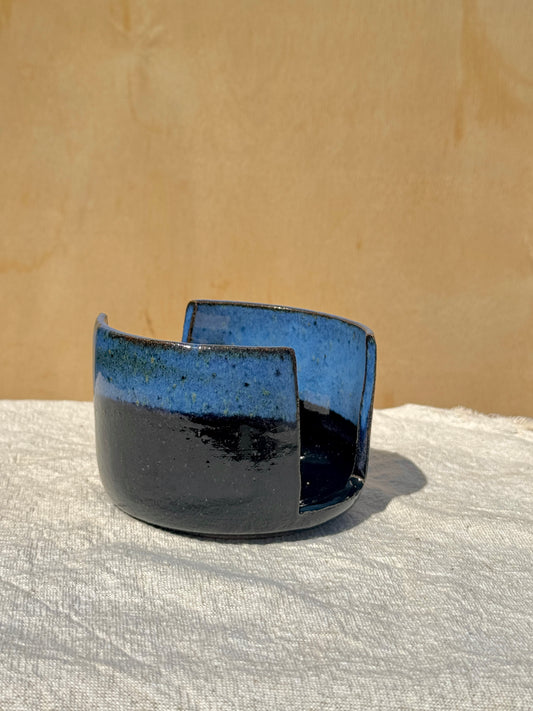 Sponge holder
