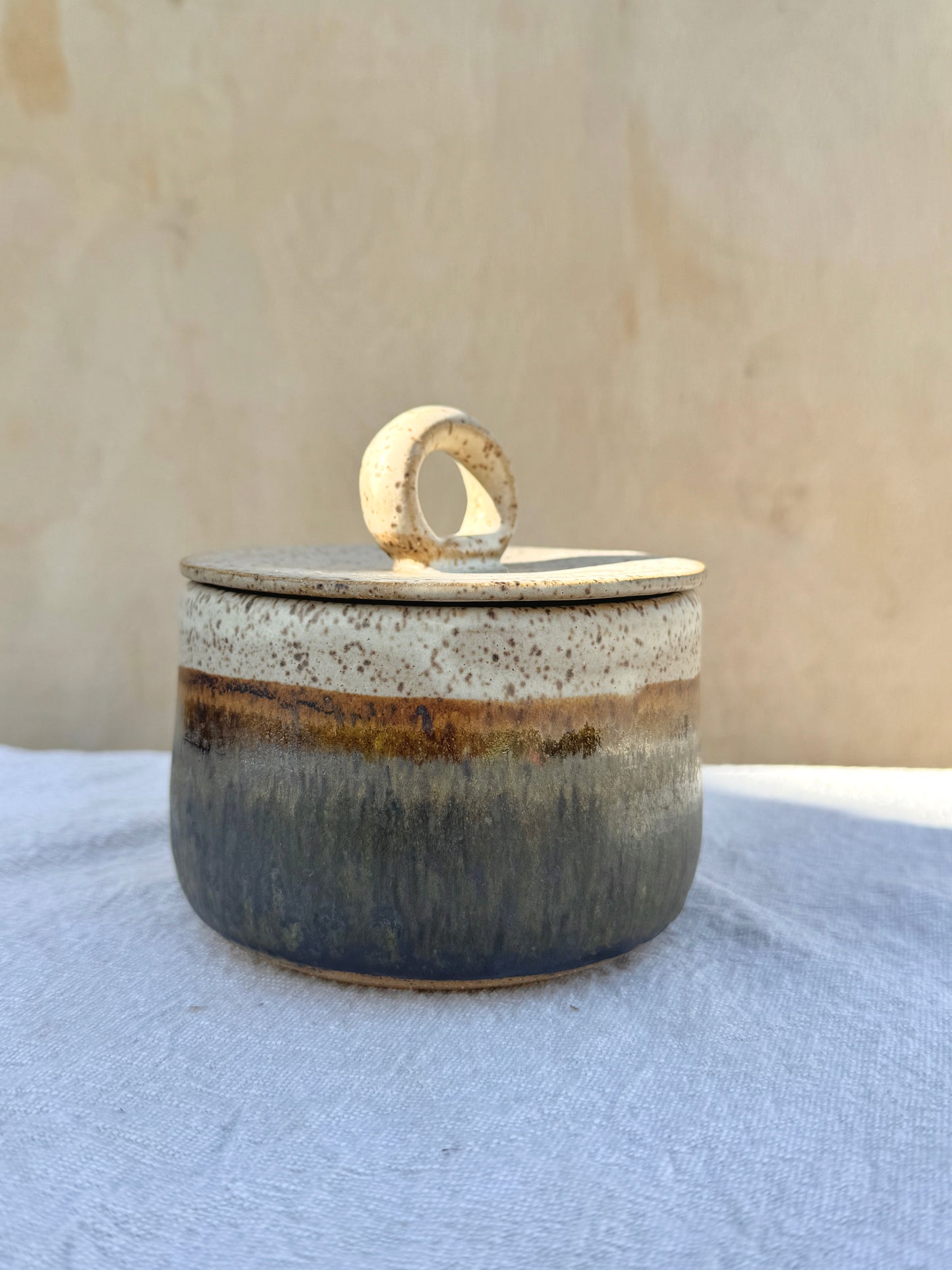 Butter crock
